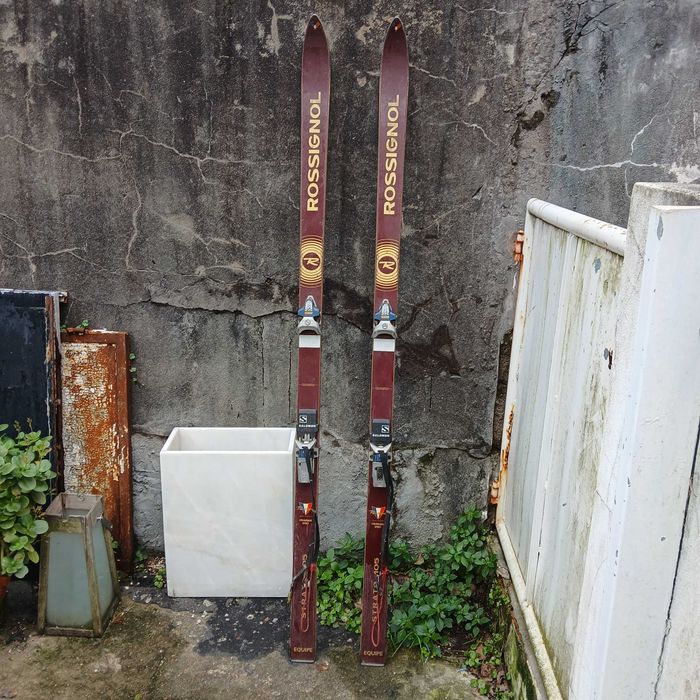 Vintage Rossignol Skis