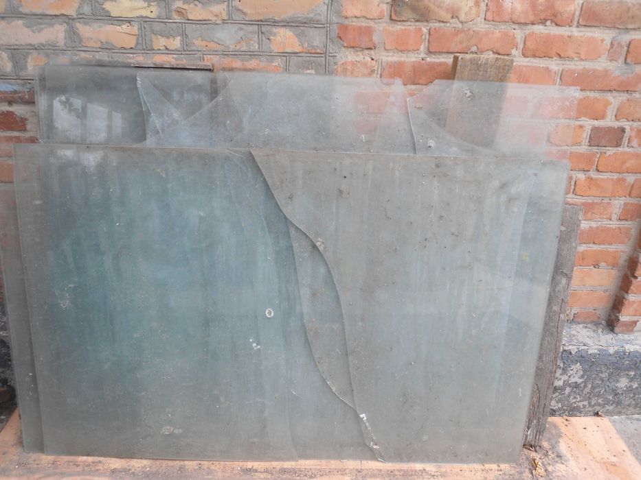 Стекло оконное 4 мм