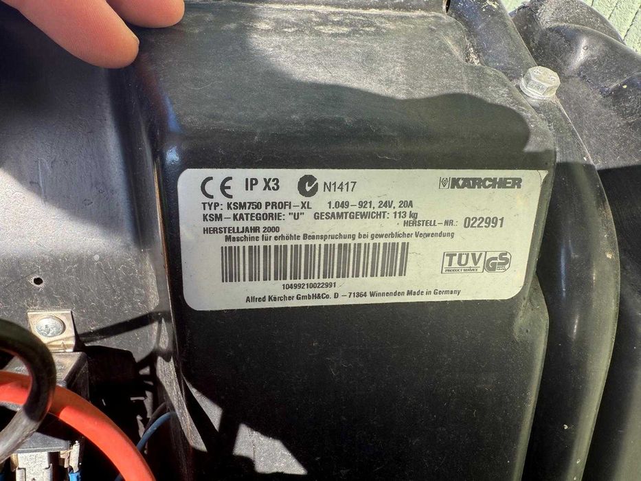 zamiatarka Karcher KSM 750