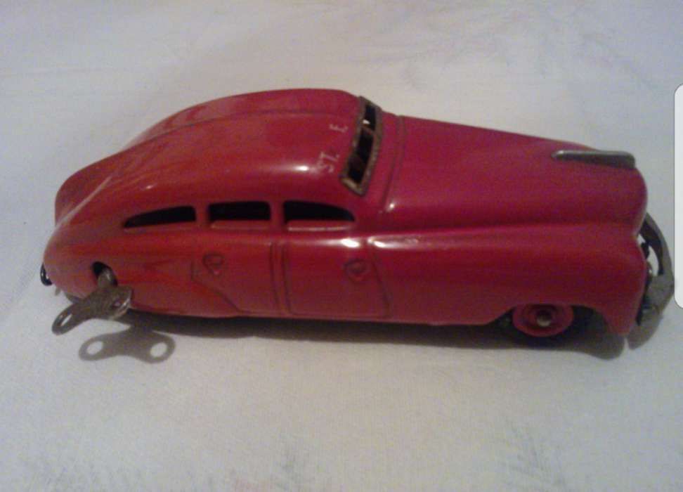Antigo carro Schuco Patent 1750 Limousine (corda) Raro