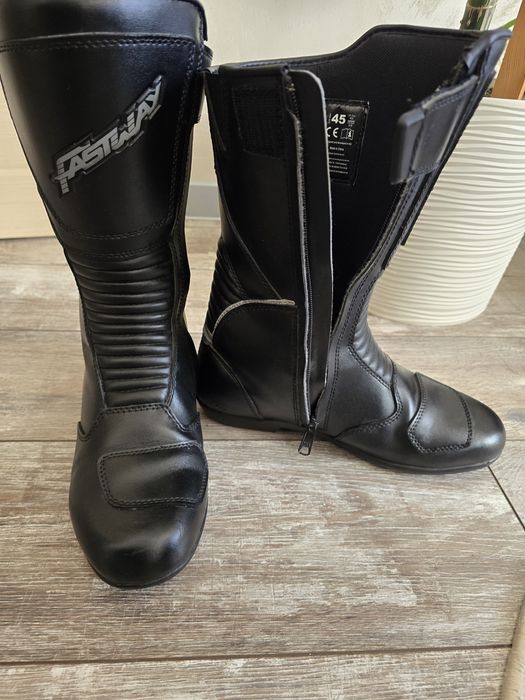 Мото чоботи (мото боти)