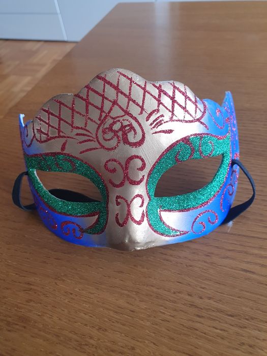 Maska karnawałowa