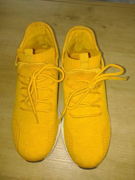 Nowe sportowe buty BIANCO r.36 (dł.wkładki 23cm)
