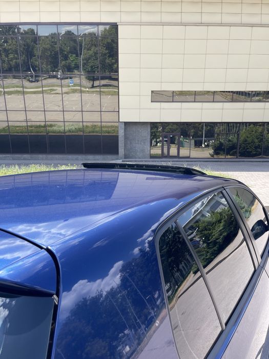 Volkswagen Golf V 1.6 mpi