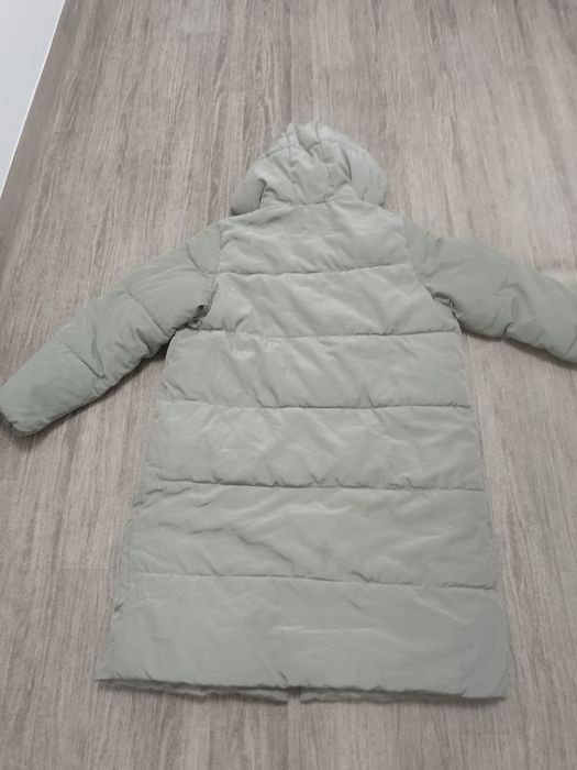 Sprzedam damski płaszczyk zimowy rozmiar S.