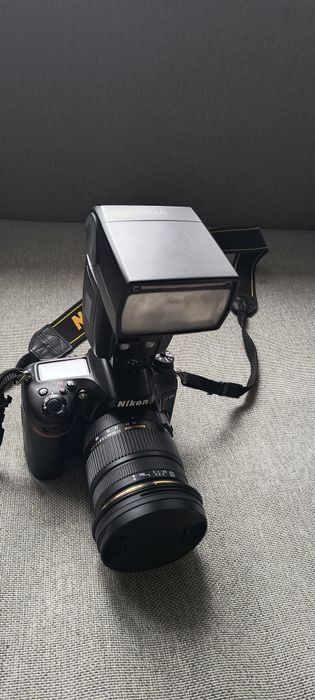 Lampa błyskowa Yongnuo + statyw