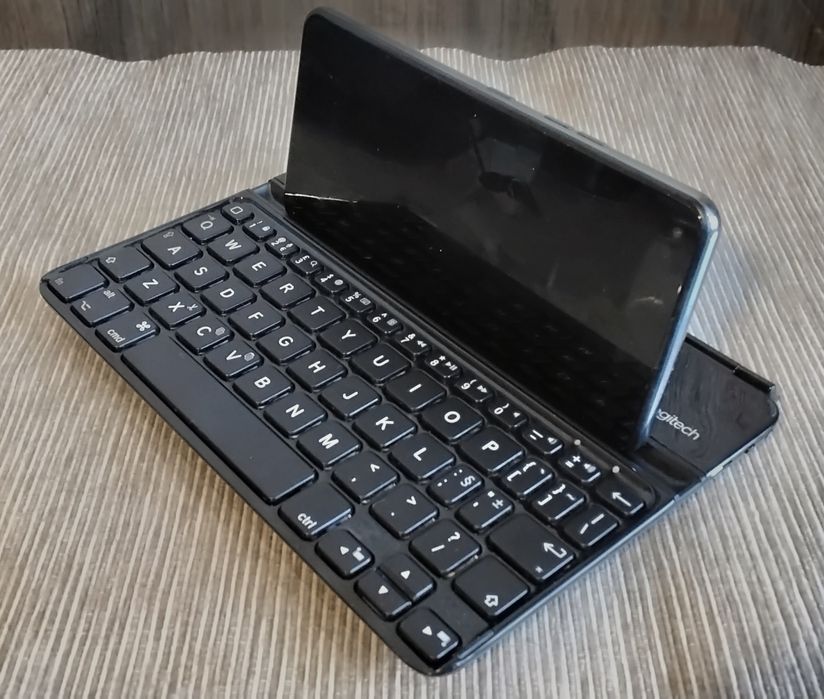 Klawiatura Logitech bezprzewodowa Bluetooth