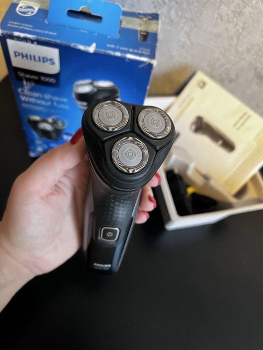 Golarka rotacyjna PHILIPS Series 1000 - JAK NOWA! Okazja