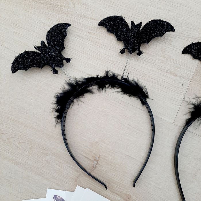 Zestaw halloween 2xopaska i 10 tatuaży