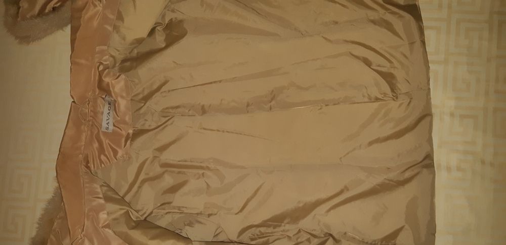 Продам Куртку ,Ветровку