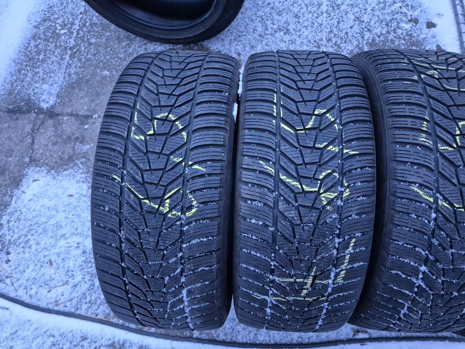 Opony zimowe Hankook 245/45r18 100v komplet  6.5mm+Gratis