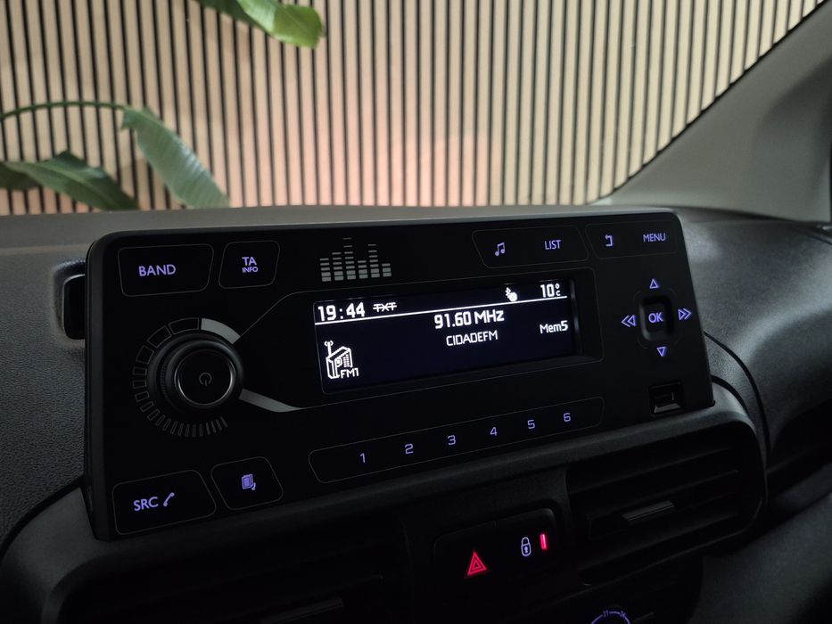 Peugeot Partner - 99.000KM | GARANTIA | NACIONAL - 3 LUG.