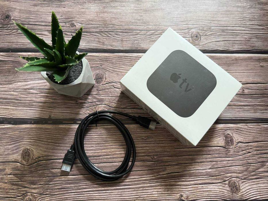 Apple TV 4K 32Gb A1842 Нова! Запакована!