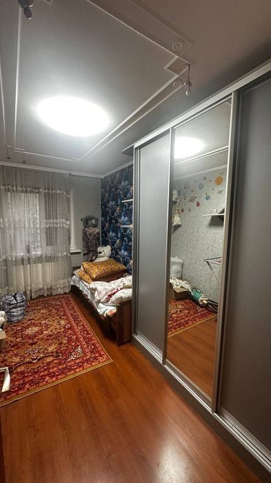 ПРОДАЖ 2-кімн затишної квартири з меблями і технікою, 1/5 поверх, + облаштований підвал, Кременчук,  вул. Героїв УПА, 18