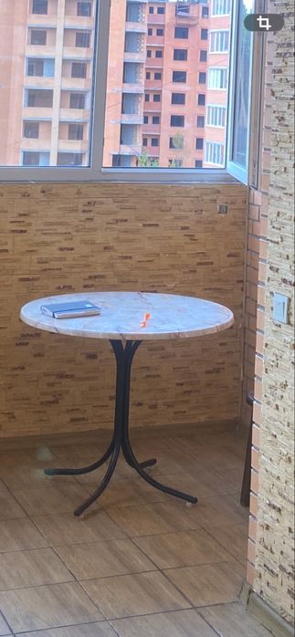 Стол кухонный круглый