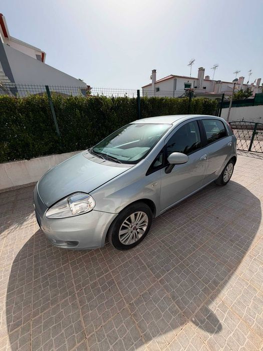 Fiat Punto 2008 completo APENAS 144MIL Km