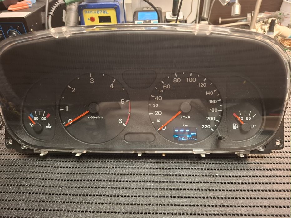 Display lcd a cores quadrante Opel Frontera b