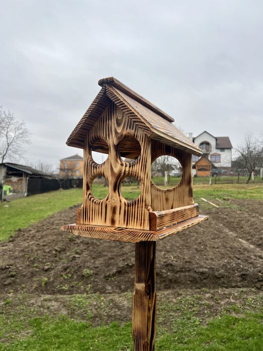 Годівниця для птахів