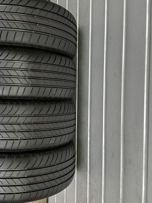 NOWE 215/45/17 Bridgestone opony letnie komplet