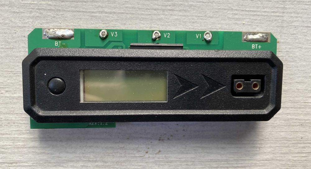 LCD екран(запчастини),ремонт,для батареї LanParte (LPT) VB-150 V-Mount
