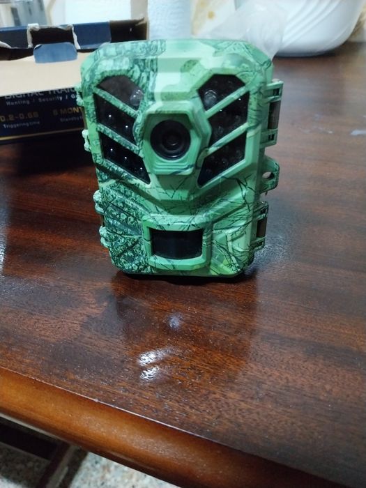 Câmara Wi-Fi com cartão