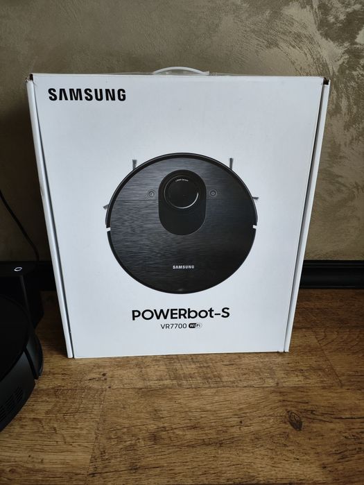 Миючий робот-пилосос Samsung Powerbot S VR7700 (VR3MB77312K)