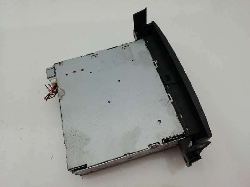 Sistema De Áudio Rádio Cd Nissan Primera