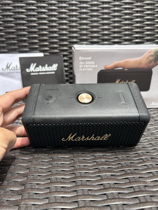 Coluna Marshall preta x dourada