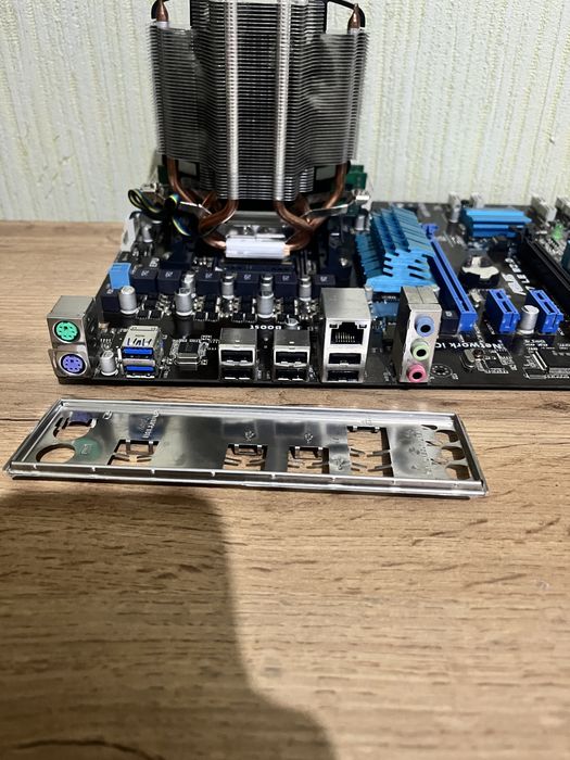 FX8320, 8gb ОЗУ, M5A97 LE R2.0, башта Zalman, ігровий комплект