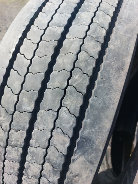 Opona 315/70R22,5 pirelli  RO2 profuel