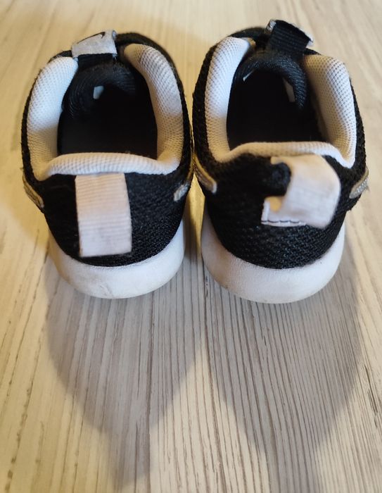 Дитячі оригінальні кросівки від Nike