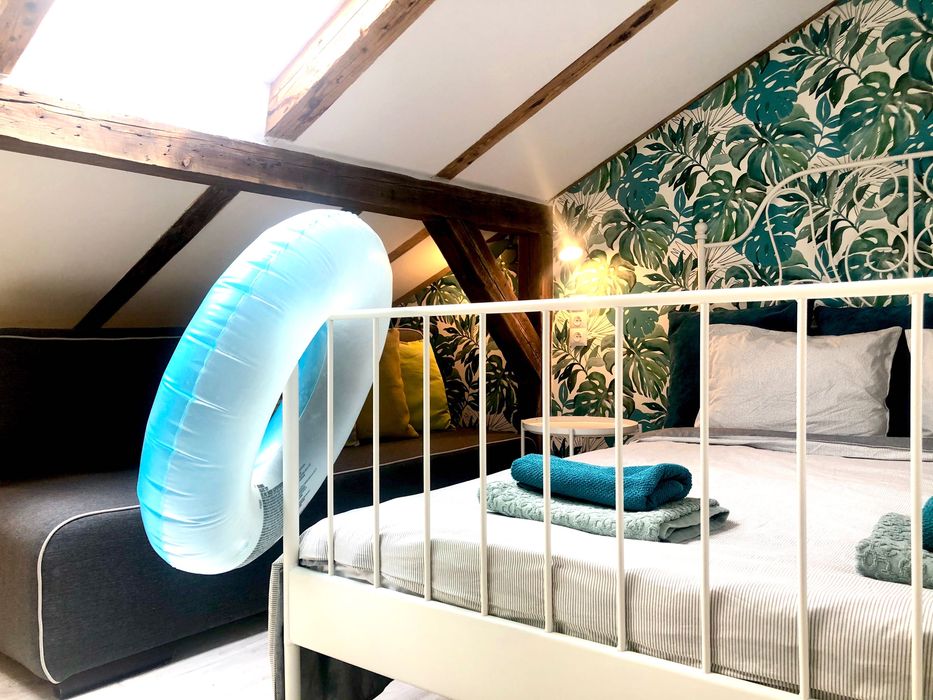 Apartament dla 8 osób/3 pokoje/garaż/klima/300m do morza