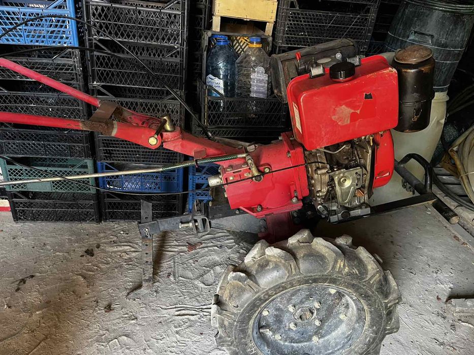 Продам мотоблок 9 кубов