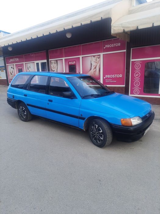 Продам Форд Эскорт