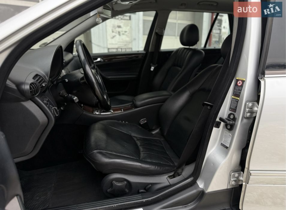 Mercedes-benz W203 C 180 Kompressor РЕСТАИЛІНГ