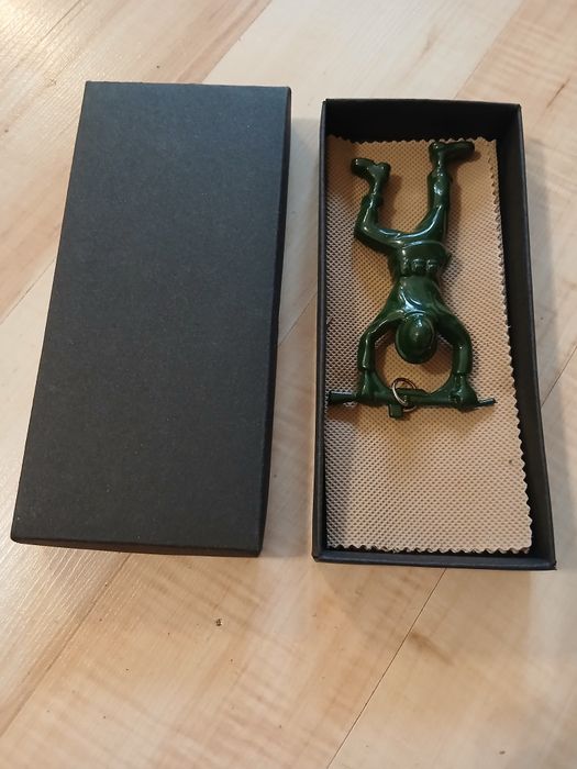 Żołnierz otwieracz do butelek