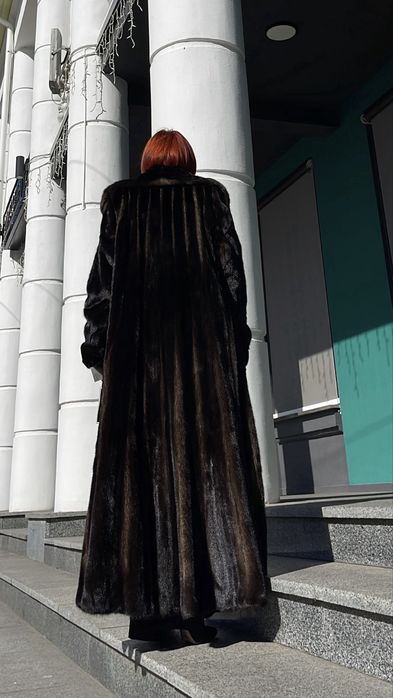 Шуба норкова AVANTI  Греція в підлогу 135 см р.46-48-50