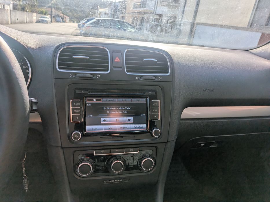 Vendo VW Golf 1.6TDI