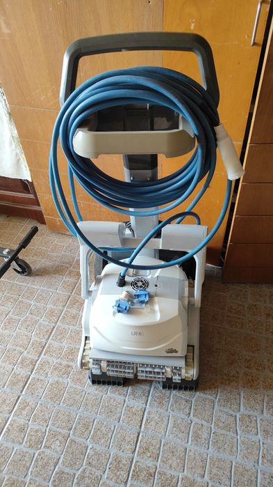 Aspirador de piscina