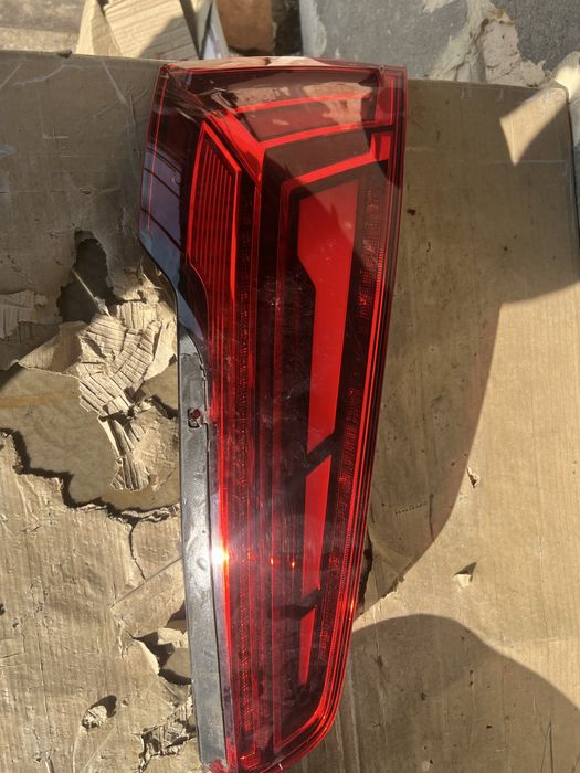 Audi Q5 80A рест до рест ЄВРОПА Динамічні ОРИГІНАЛ Стопи Оптика