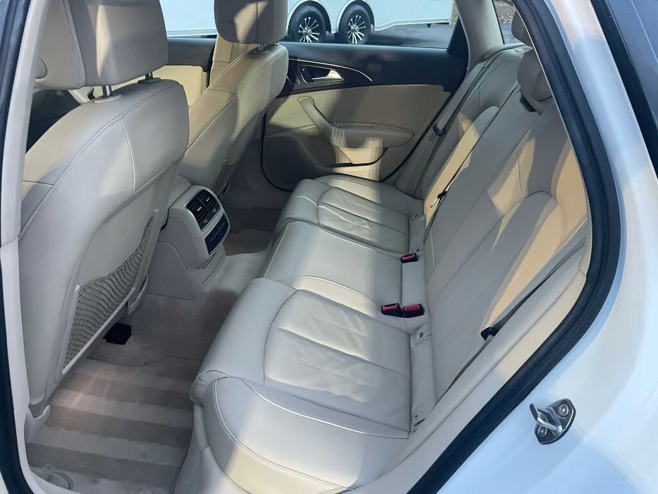 Audi A6      2016