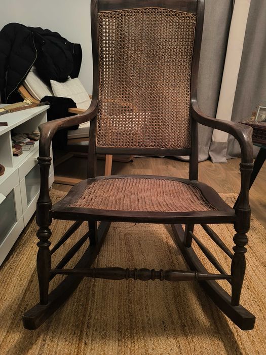 Cadeira Baloiço em Palhinha