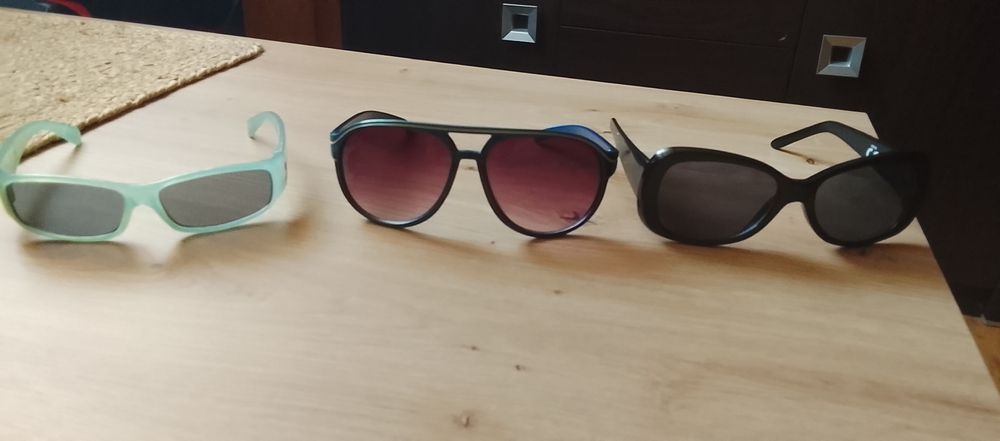 Sprzedam okulary przeciwsłoneczne
