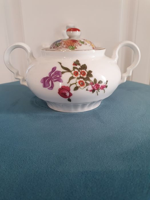 Cukierniczka ceramiczna.