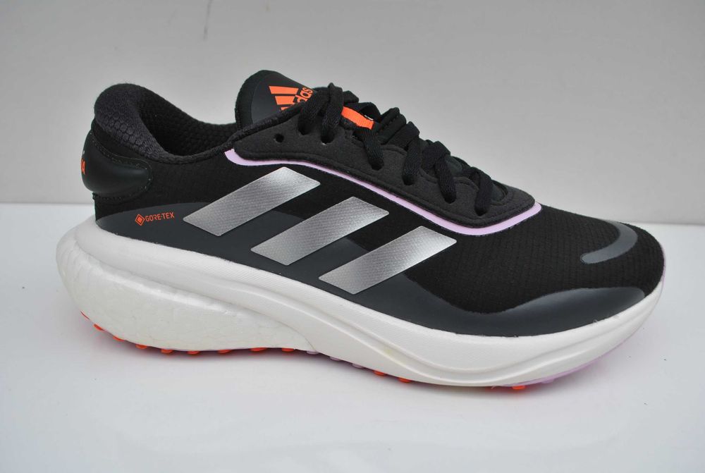 Buty do biegania Adidas Supernova GTX 175 zł