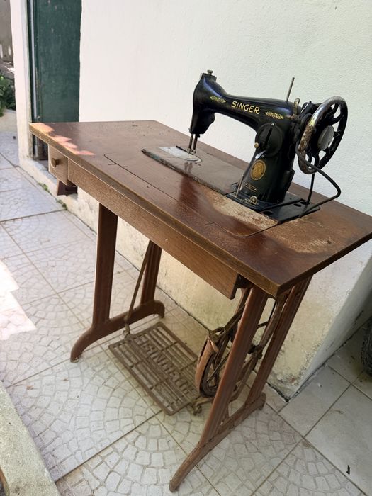 Maquina costura singer