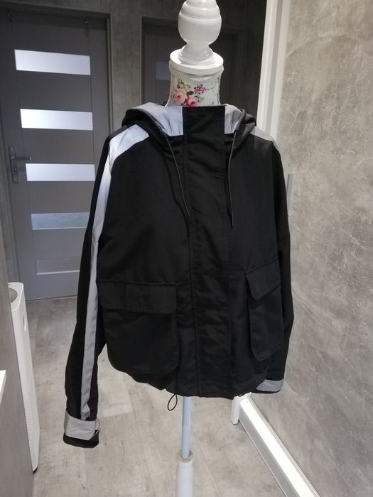 Kurtka oversize z elementami odblaskowymi M 38 Clockhouse