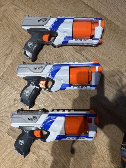 3 x Nerf Strongarm