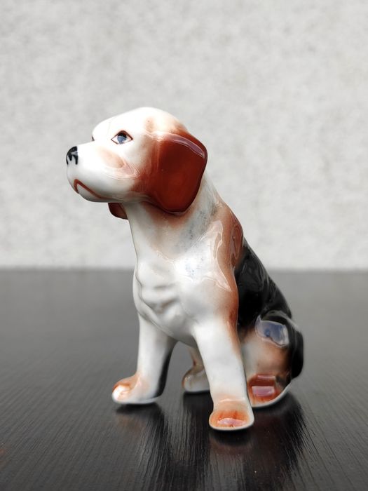 Vintage! Porcelanowa statuetka psa.
