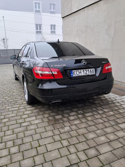 Mercedes Benz W212 E-klasa 350CDI 265km 4-matic model 2012r
